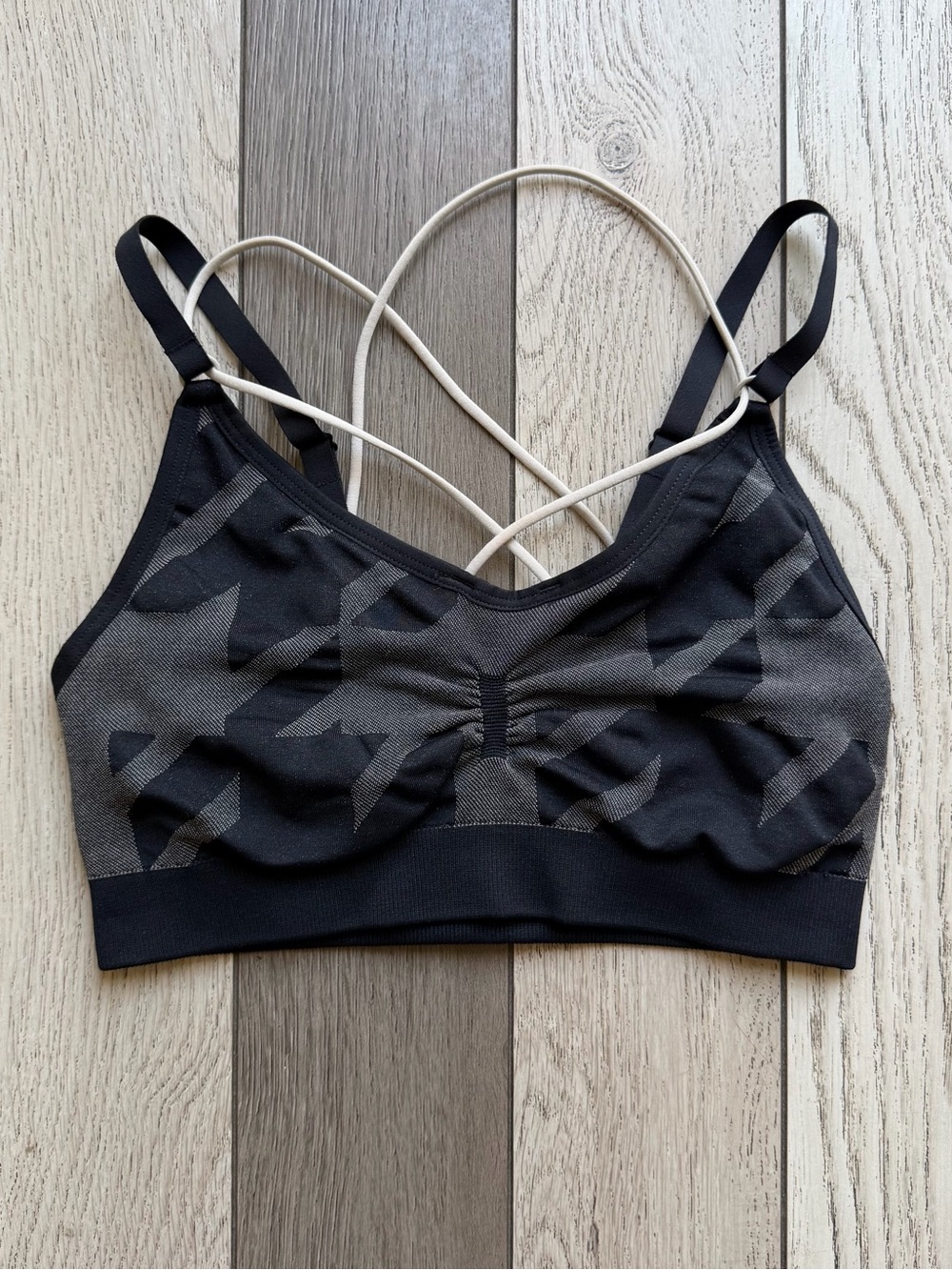 Gymshark Seamless Strappy Sports Bralette - Black/Grey S
